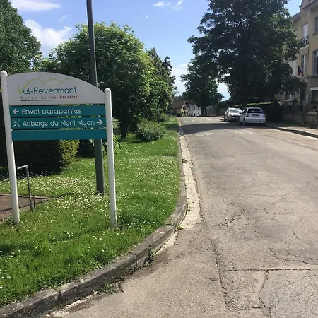 Nocleg ze śniadaniem D Lucye