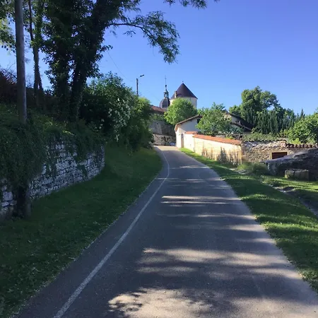 Nocleg ze śniadaniem D Lucye *